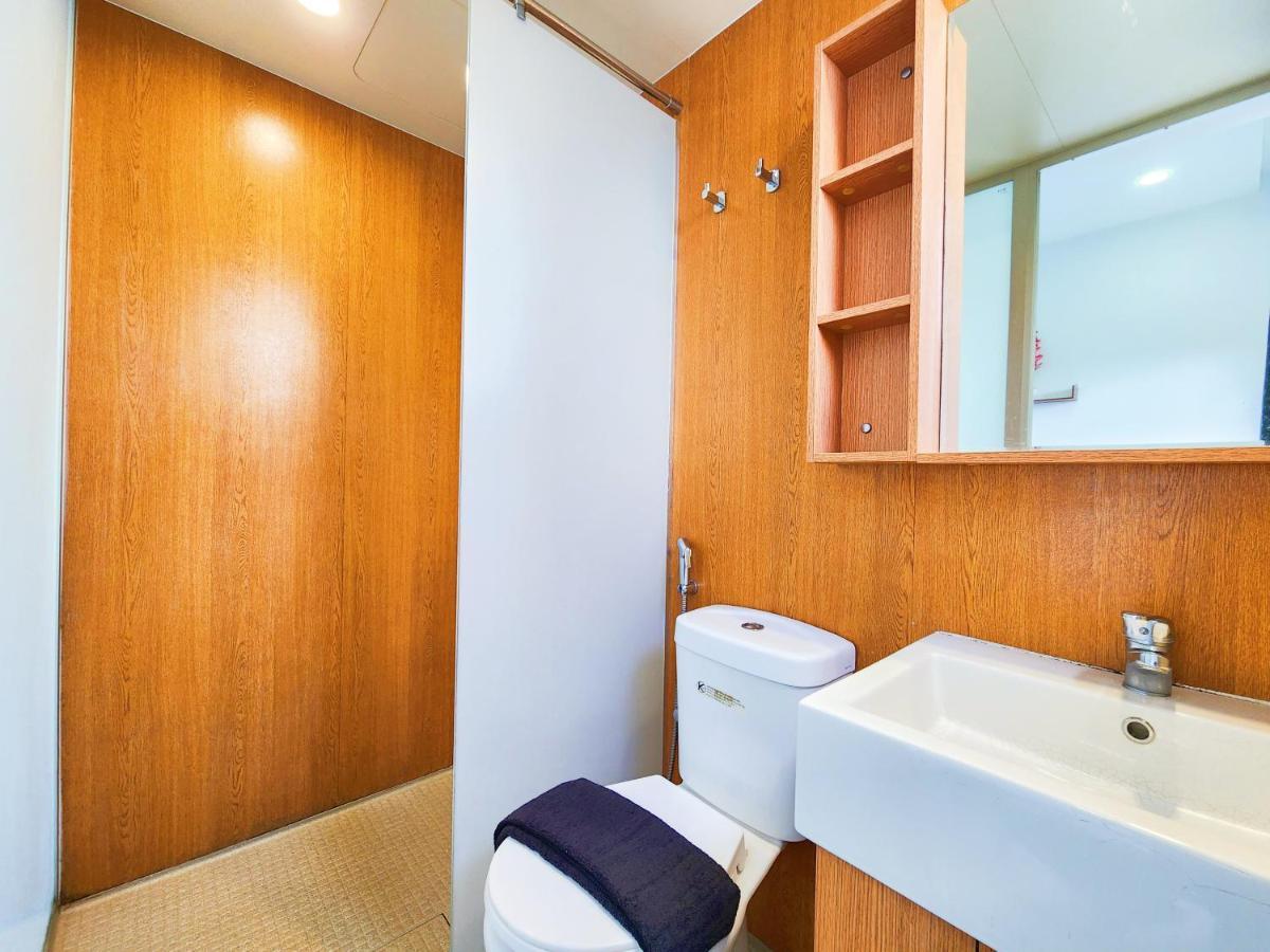 Klia Lili Residensi 5 Plus 2 Pax With Splendid Pool Nilai Eksteriør billede